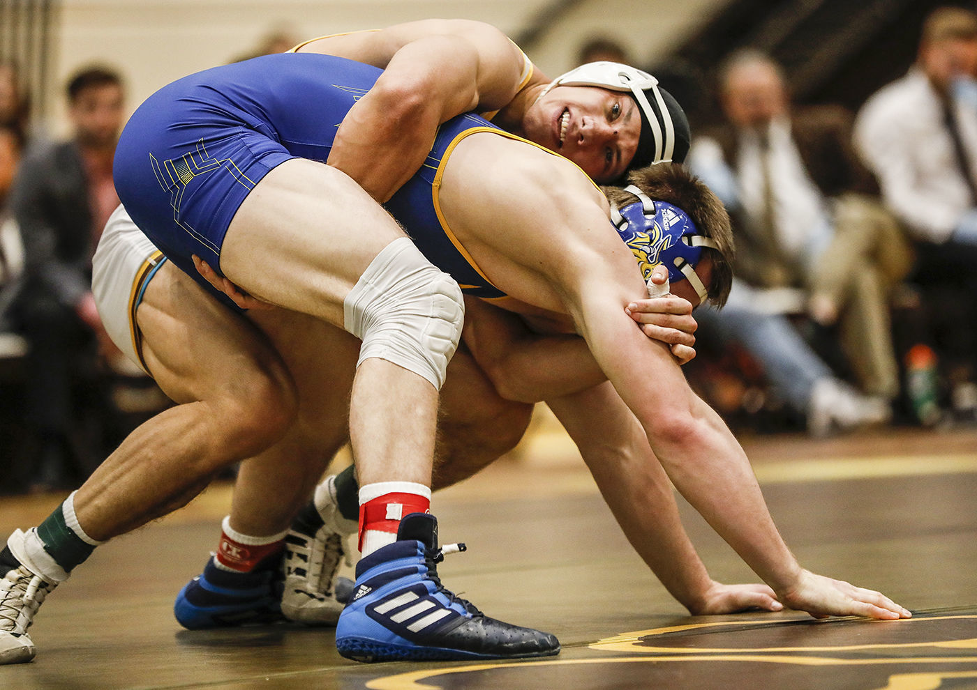 UW Wrestling